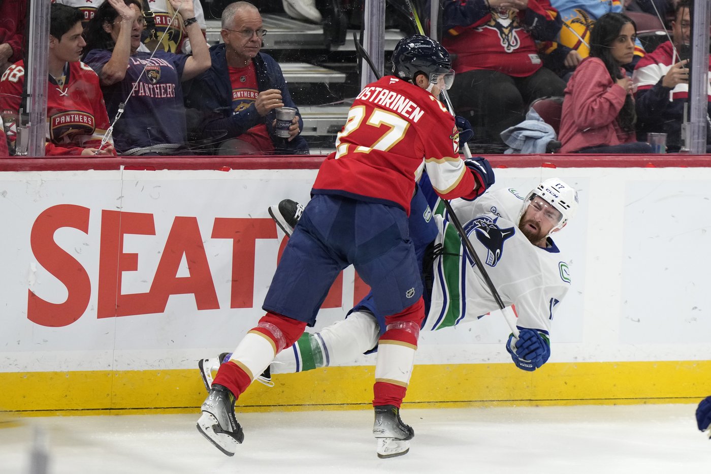 Miller scores winner in OT, Vancouver tops Florida 3-2 | iNFOnews.ca Miller scores winner in OT, Vancouver tops Florida 3-2 | iNFOnews.ca