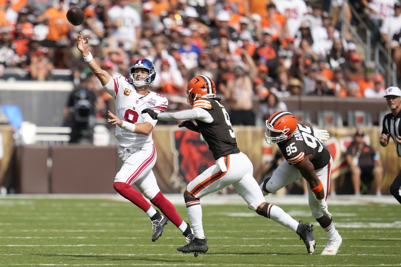 A win in Cleveland gives the Giants some hope with longtime nemesis Dallas on deck Thursday | iNFOnews.ca A win in Cleveland gives the Giants some hope with longtime nemesis Dallas on deck Thursday | iNFOnews.ca