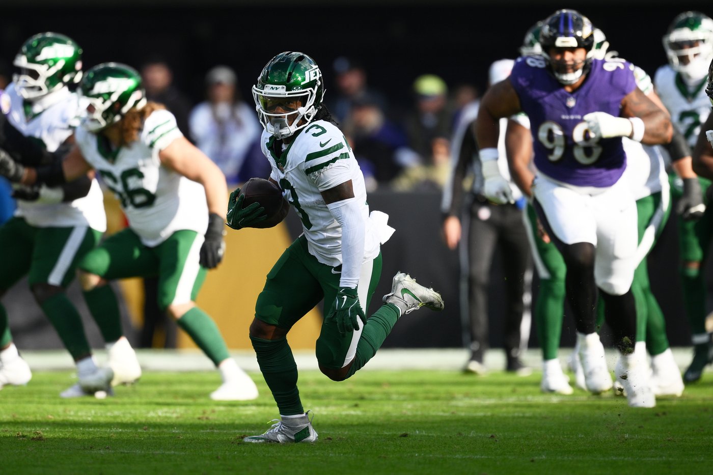 Jets' Aaron Glenn says he and owner Woody Johnson on same page for building foundation in 2-9 season | iNFOnews.ca Jets' Aaron Glenn says he and owner Woody Johnson on same page for building foundation in 2-9 season | iNFOnews.ca