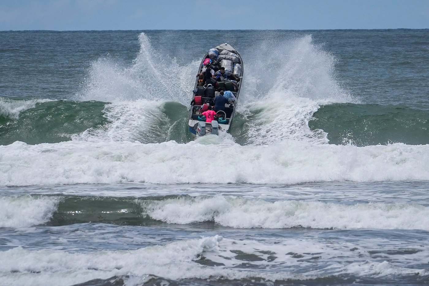 Migrants return to Venezuela, a gold mine rescue and more top photos this week from Latin America | iNFOnews.ca