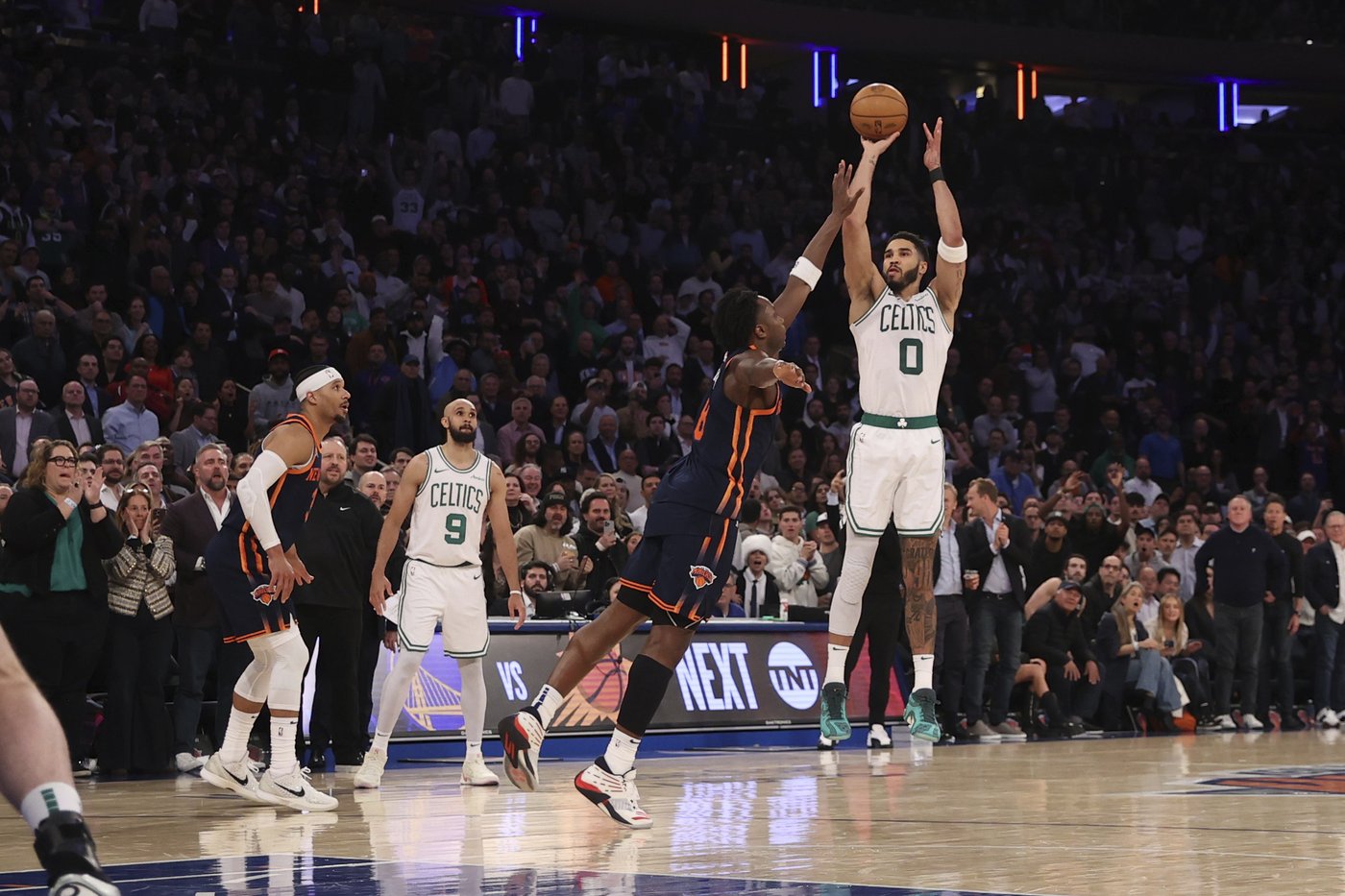 Up 3, Knicks didn't foul. Tatum's tying shot for the Celtics left them wondering if they should have | iNFOnews.ca