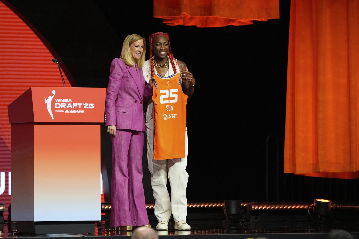 WNBA training camps opening. Here's why not every draft pick will make her team's roster | iNFOnews.ca WNBA training camps opening. Here's why not every draft pick will make her team's roster | iNFOnews.ca