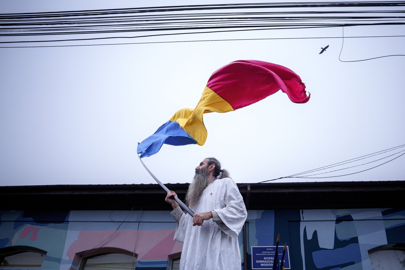 Romania's far-right presidential candidate denounces canceled vote at closed polling station | iNFOnews.ca Romania's far-right presidential candidate denounces canceled vote at closed polling station | iNFOnews.ca