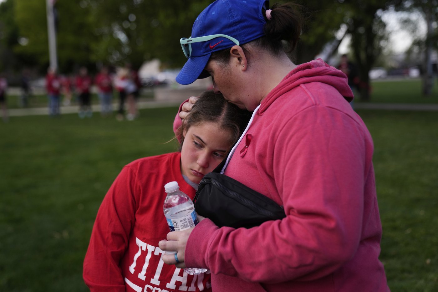 Illinois town mourns the 4 youngsters killed when a car barreled through their after-school camp | iNFOnews.ca Illinois town mourns the 4 youngsters killed when a car barreled through their after-school camp | iNFOnews.ca