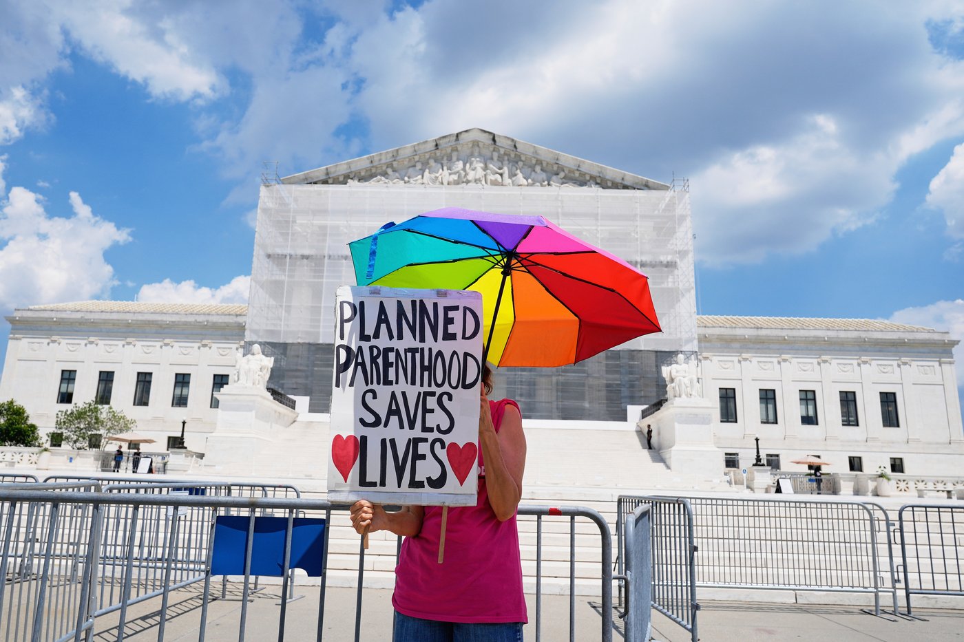 Appeals court weighs arguments on law cutting Medicaid funds to Planned Parenthood | iNFOnews.ca