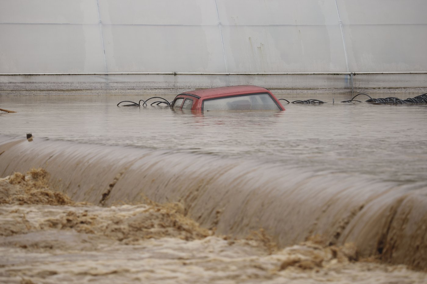 Rainstorms and heavy floods hit large parts of Bosnia, killing at least 16 people | iNFOnews.ca Rainstorms and heavy floods hit large parts of Bosnia, killing at least 16 people | iNFOnews.ca