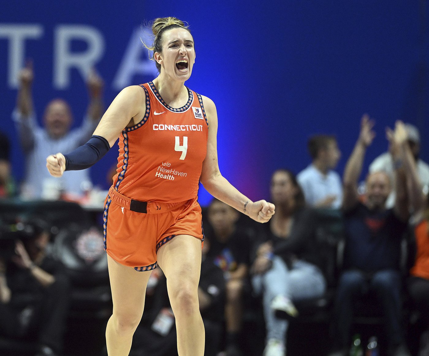 Thomas' triple-double leads Connecticut to win over Indiana and Caitlin Clark in WNBA playoff opener | iNFOnews.ca Thomas' triple-double leads Connecticut to win over Indiana and Caitlin Clark in WNBA playoff opener | iNFOnews.ca