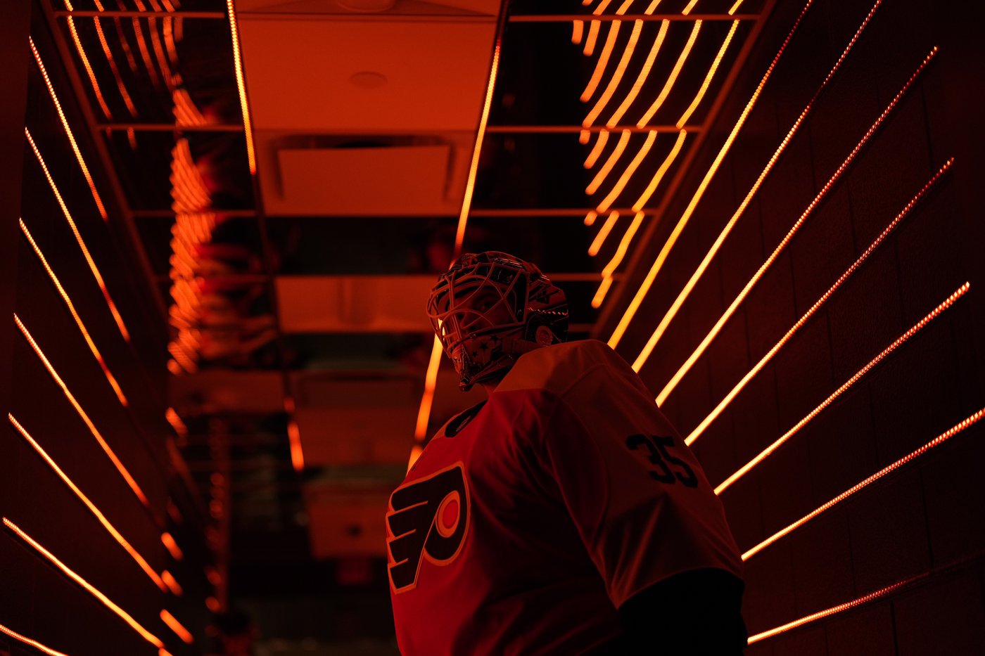 Aleksei Kolosov makes his Flyers debut, becoming first Belarusian goalie in NHL history | iNFOnews.ca