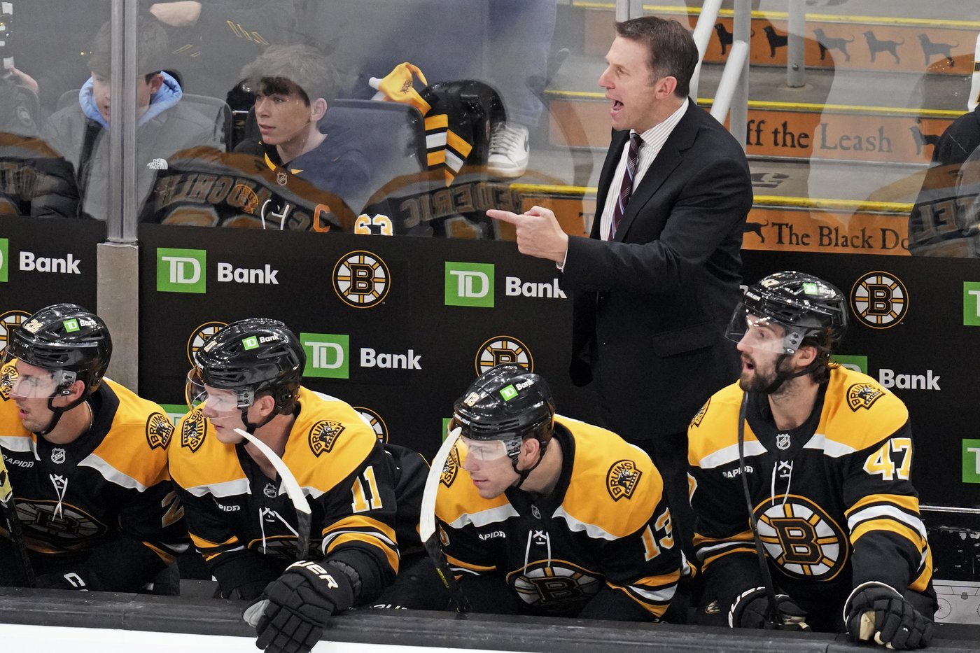 DeBrusk scores in return to Boston as Canucks shut out Bruins 2-0 behind Lankinen | iNFOnews.ca
