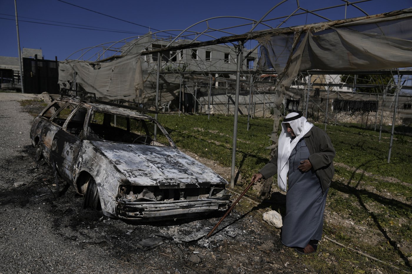 Suspected settlers attacked Palestinian villages hours before Trump rescinded Biden sanctions | iNFOnews.ca