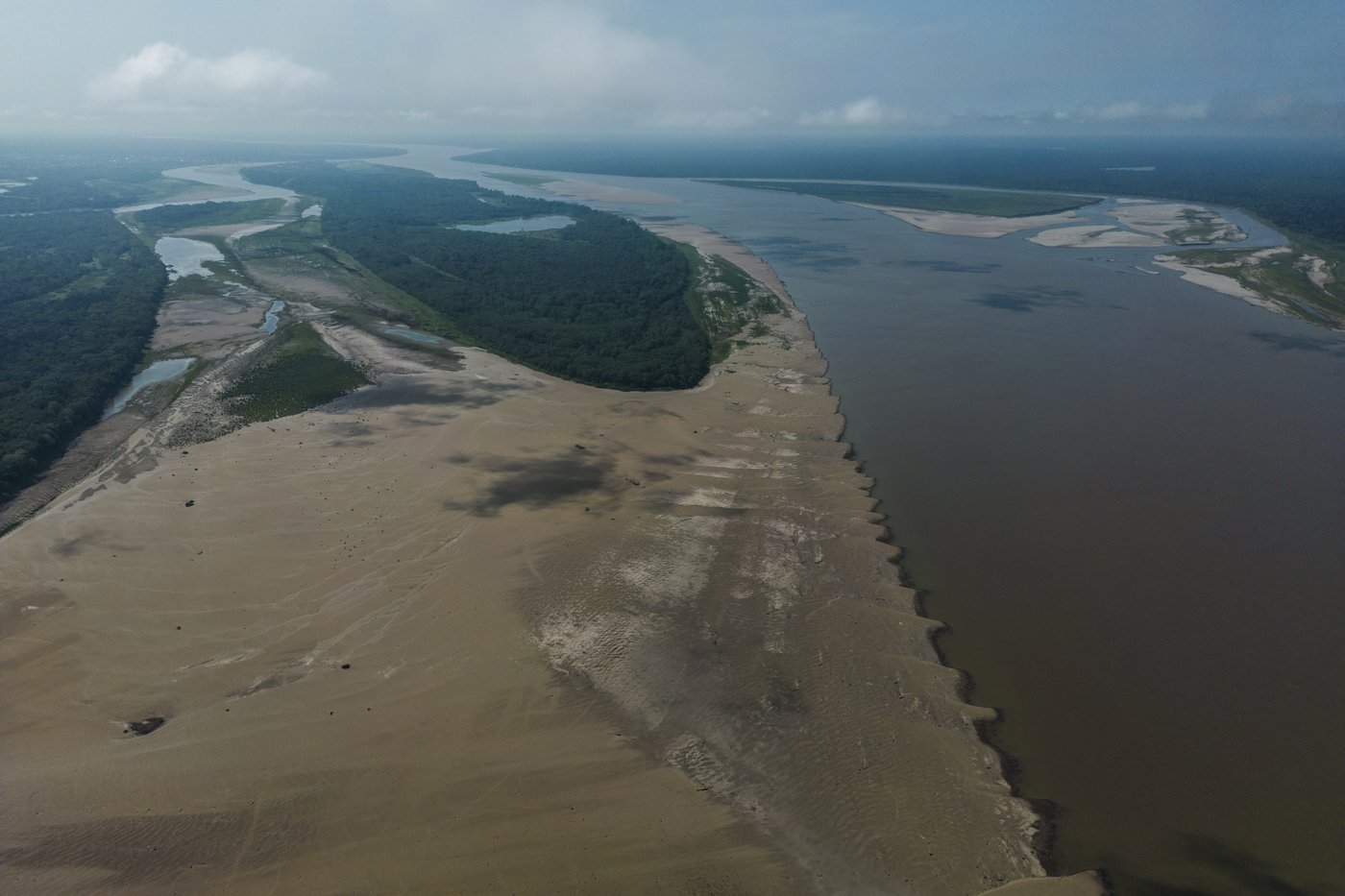 In Colombia, Amazon River's extreme drought falls hard on Indigenous communities | iNFOnews.ca In Colombia, Amazon River's extreme drought falls hard on Indigenous communities | iNFOnews.ca