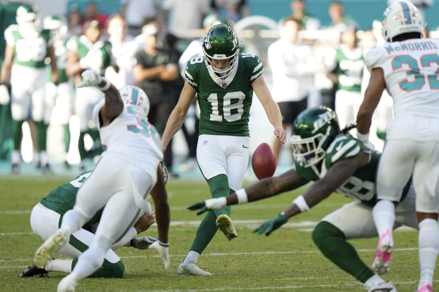 Jets still struggling to secure wins and stop blowing late leads in another playoff-less season | iNFOnews.ca Jets still struggling to secure wins and stop blowing late leads in another playoff-less season | iNFOnews.ca