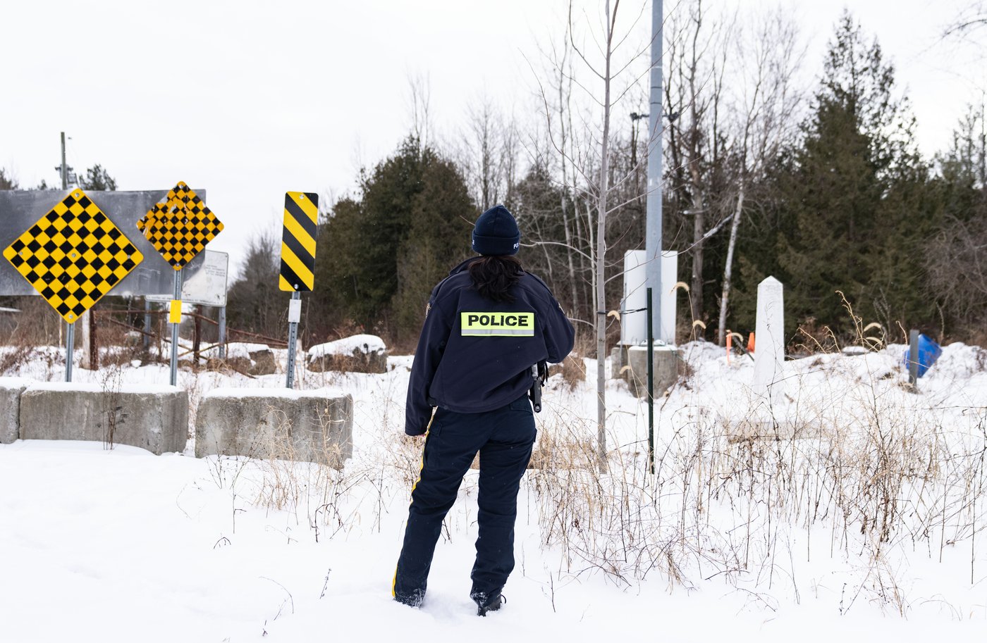 Rise in asylum seekers to Canada as migrants' protected status set to expire in U.S. | iNFOnews.ca