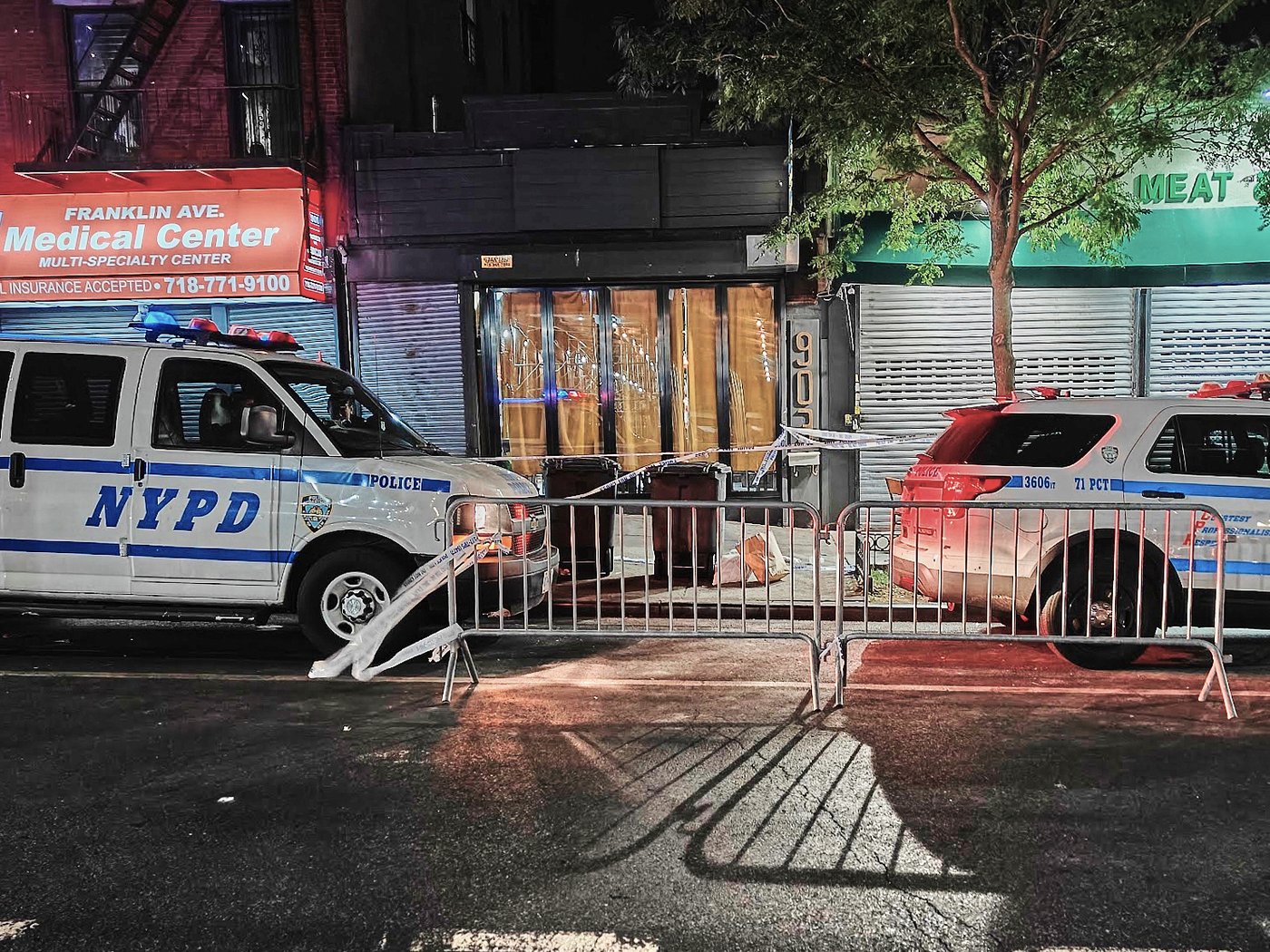Man charged for role in Brooklyn bar shoot-out that killed 3; video shows chaotic scene | iNFOnews.ca