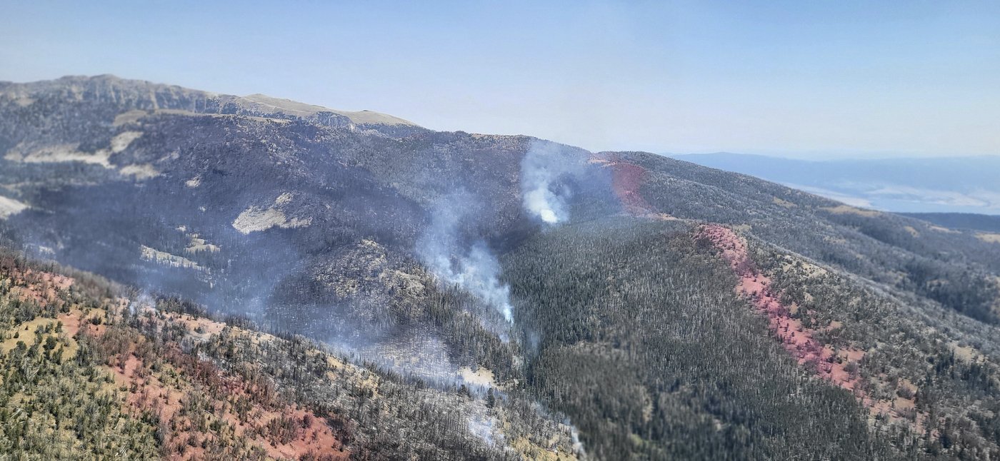 Firefighter dies after cardiac emergency while battling Montana wildfire | iNFOnews.ca