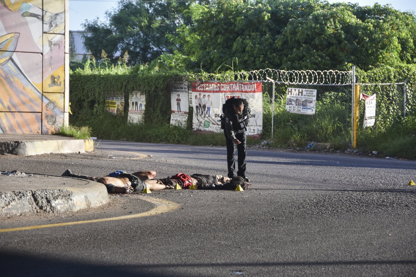 Mexican president blames the US for bloodshed in Sinaloa as cartel violence surges | iNFOnews.ca