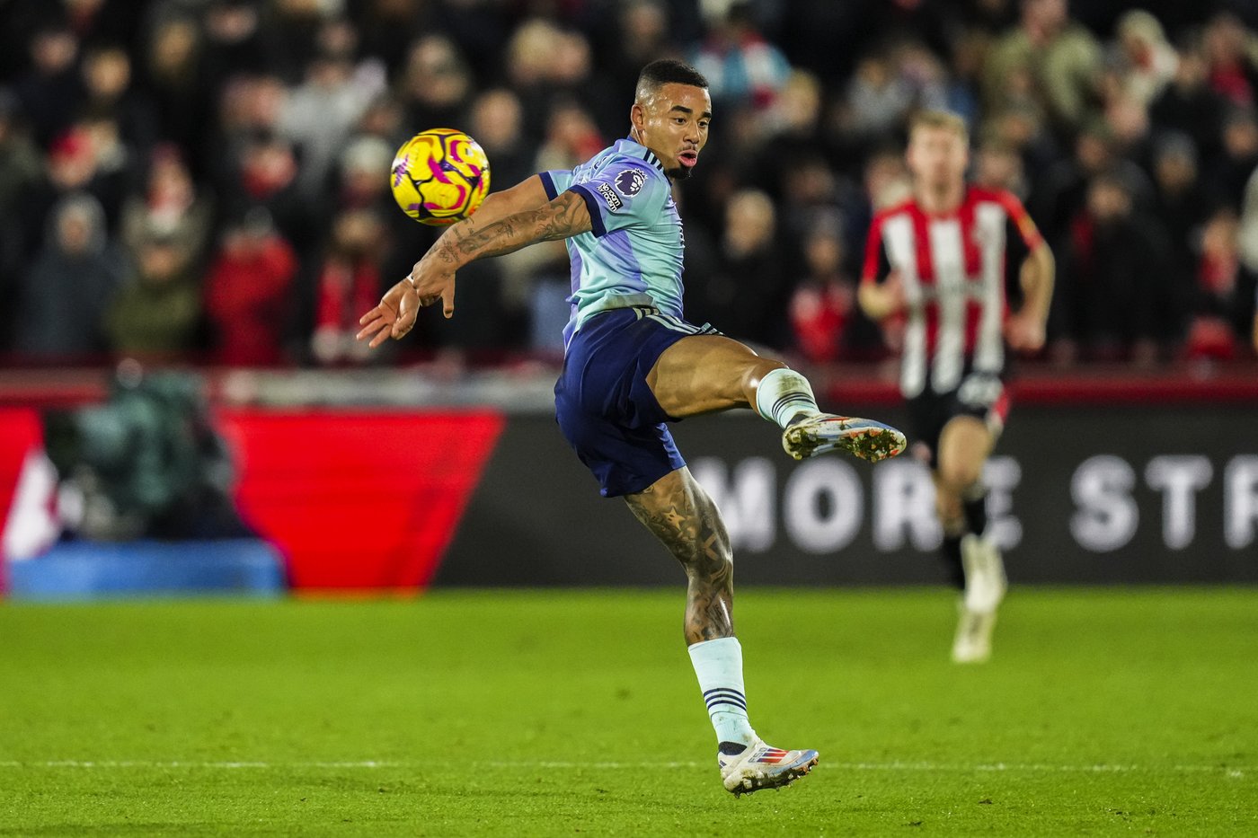 Arsenal moves up to 2nd place in Premier League with 3-1 win over Brentford | iNFOnews.ca Arsenal moves up to 2nd place in Premier League with 3-1 win over Brentford | iNFOnews.ca