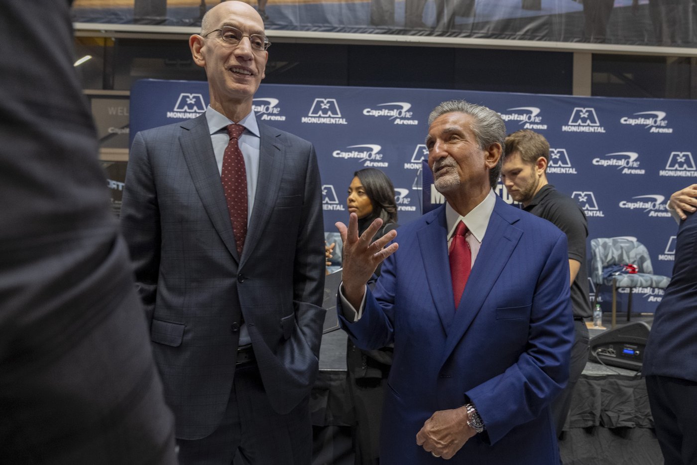 DC leaders, NBA commissioner celebrate the start of an $800M downtown arena renovation | iNFOnews.ca