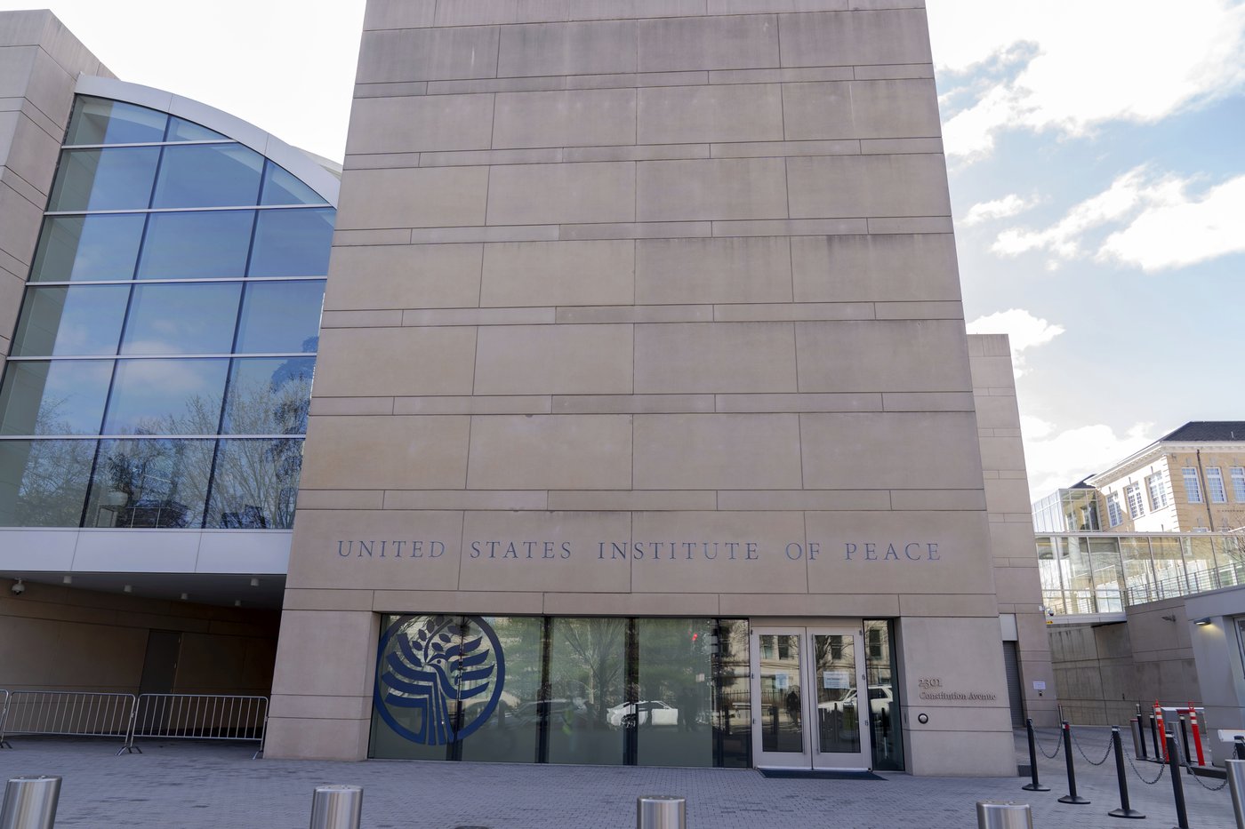 Trump administration guts board of US Institute of Peace. Group says DOGE arrives | iNFOnews.ca