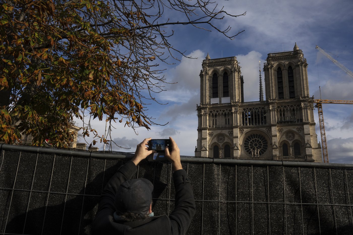 Fashion designer describes invitation to work on Notre Dame cathedral's reopening as 'a calling' | iNFOnews.ca
