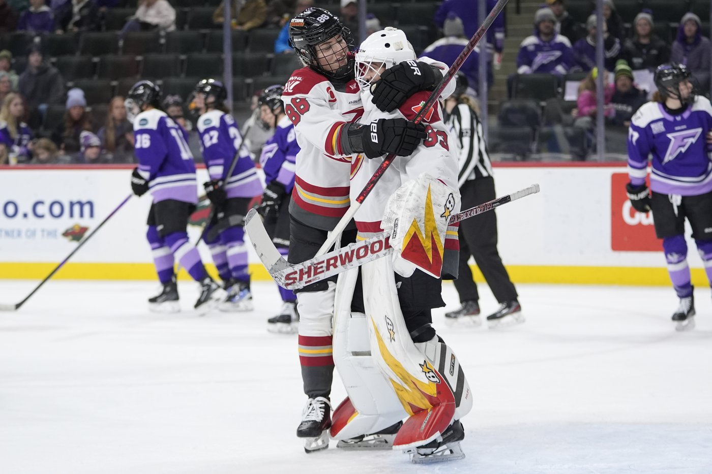 Brianne Jenner scores first PWHL goal as Charge beat the Frost 1-0 | iNFOnews.ca
