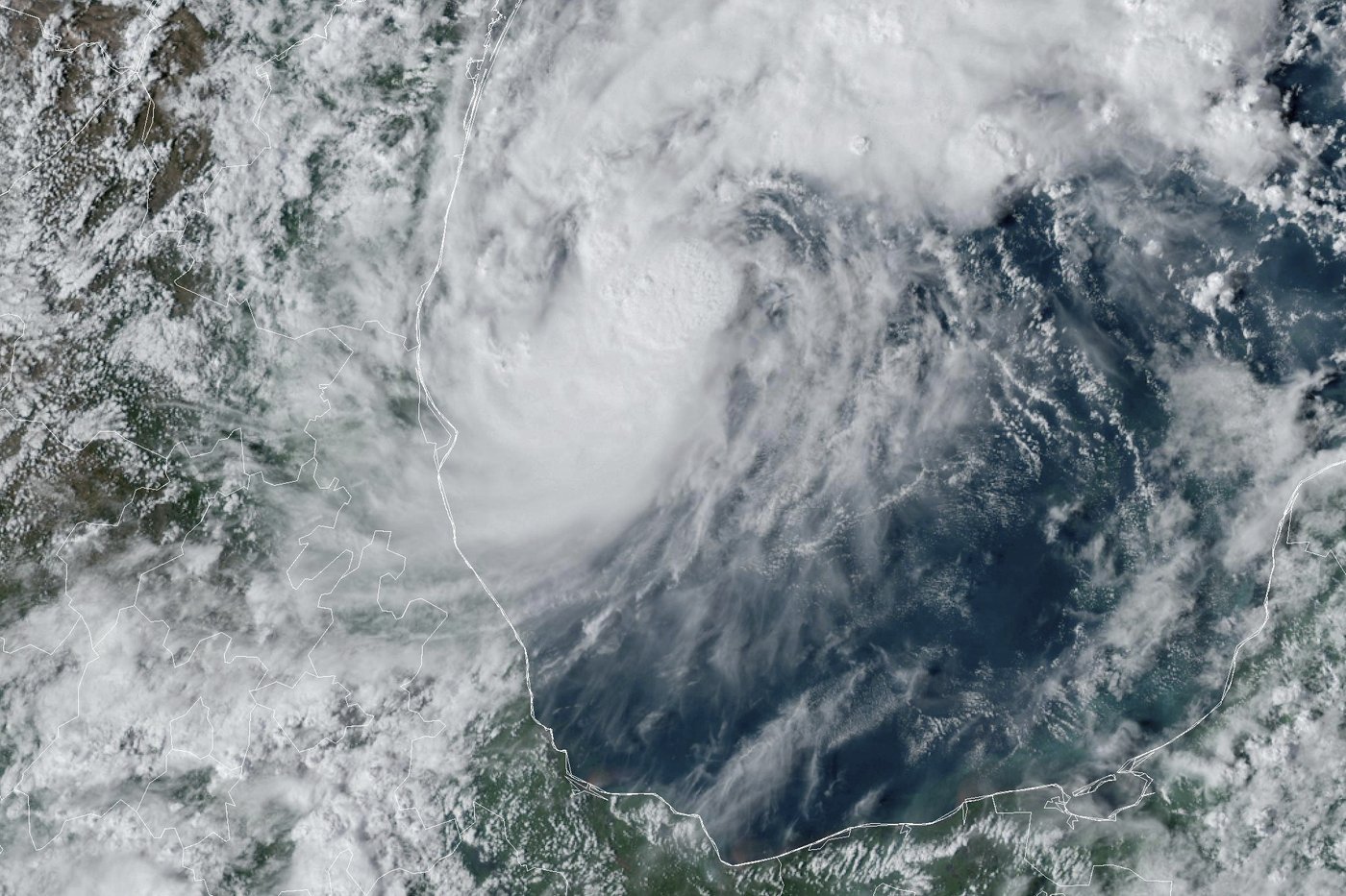 Tropical Storm Milton could hit Florida as a major hurricane midweek | iNFOnews.ca Tropical Storm Milton could hit Florida as a major hurricane midweek | iNFOnews.ca