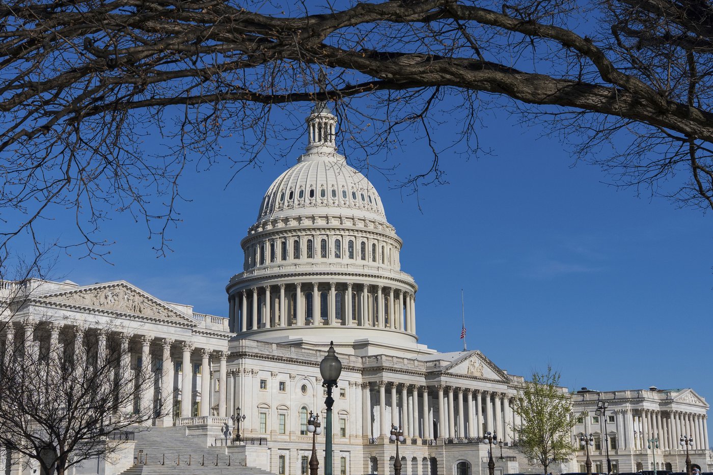 Prosecutor in Trump classified files case takes 5th Amendment in private interview with Congress | iNFOnews.ca