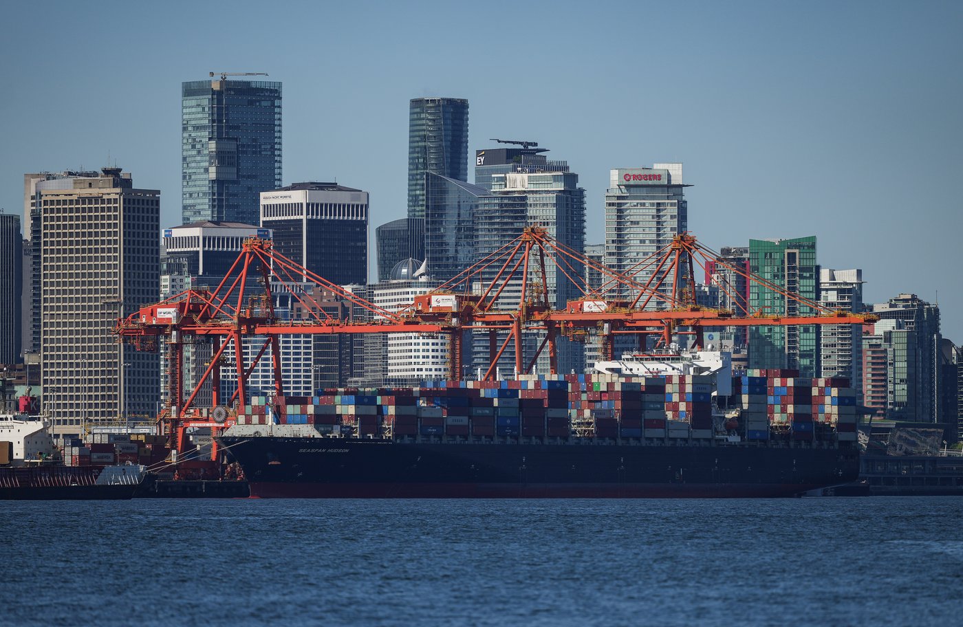 Grain farmers urge intervention as Metro Vancouver terminal workers ready strike | iNFOnews.ca Grain farmers urge intervention as Metro Vancouver terminal workers ready strike | iNFOnews.ca