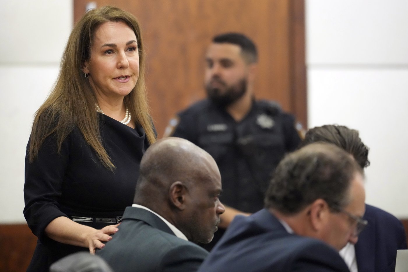 Ex-Houston officer rushed away in an ambulance during sentencing at double-murder trial | iNFOnews.ca Ex-Houston officer rushed away in an ambulance during sentencing at double-murder trial | iNFOnews.ca