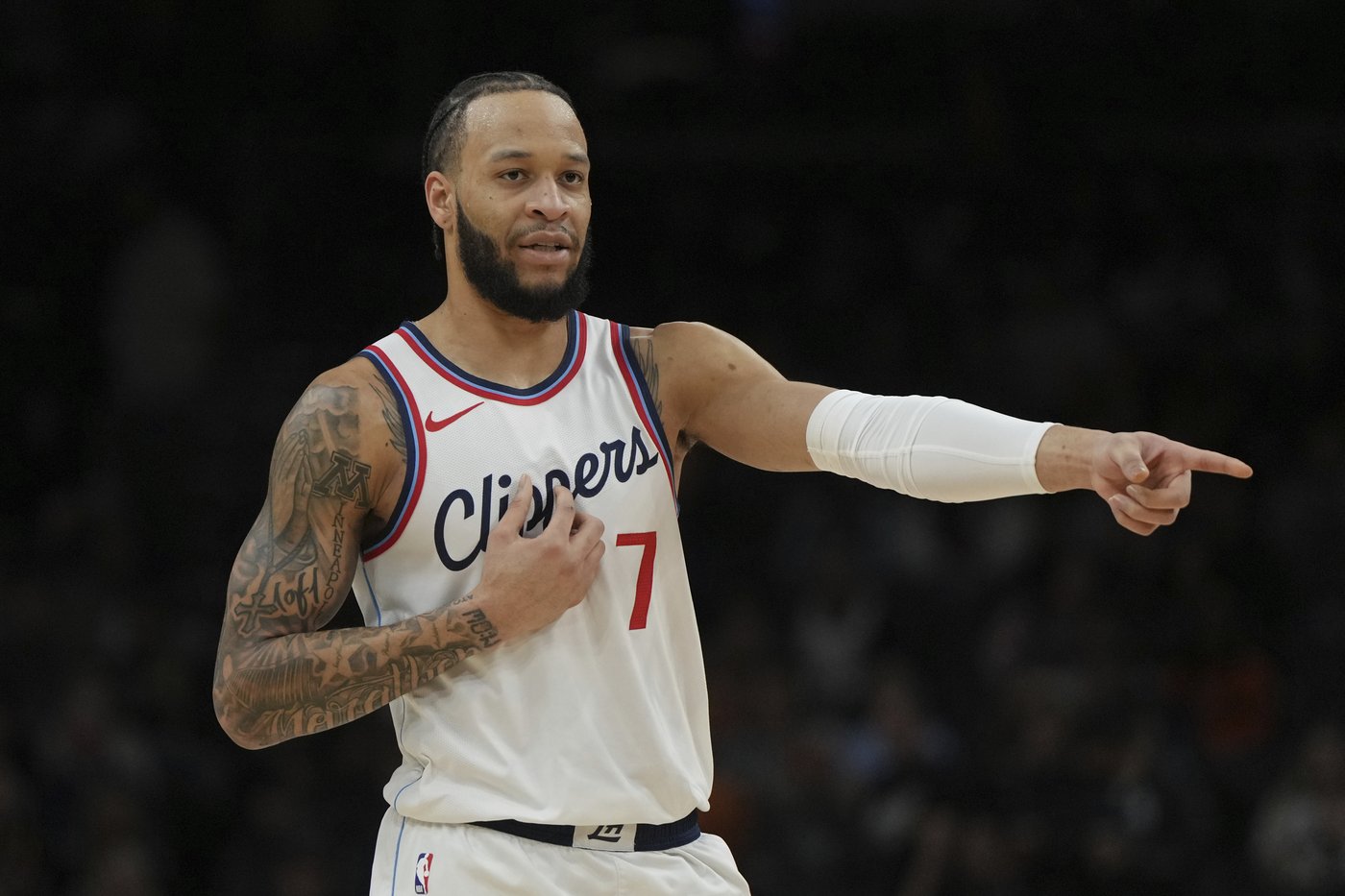 Bucks boost their depth by signing former Clippers wing Amir Coffey | iNFOnews.ca Bucks boost their depth by signing former Clippers wing Amir Coffey | iNFOnews.ca