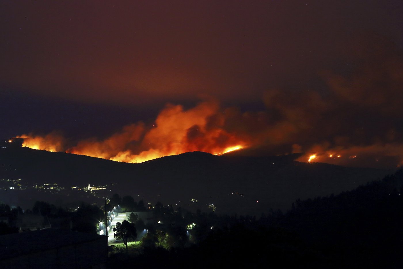 Portugal declares a state of calamity as wildfires rage out of control | iNFOnews.ca Portugal declares a state of calamity as wildfires rage out of control | iNFOnews.ca