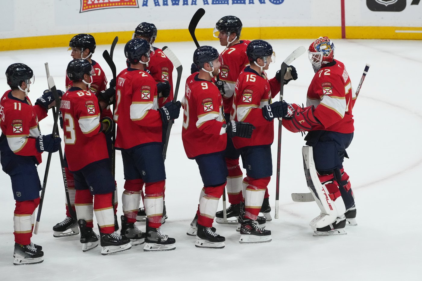 Panthers extend Jonah Gadjovich's contract on his birthday, securing him through 2027-28 | iNFOnews.ca