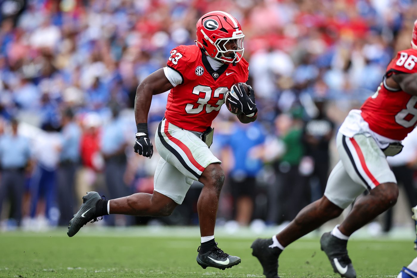 Hard-running Chauncey Bowens emerges as No. 10 Georgia's leading rusher entering road test at Auburn | iNFOnews.ca Hard-running Chauncey Bowens emerges as No. 10 Georgia's leading rusher entering road test at Auburn | iNFOnews.ca