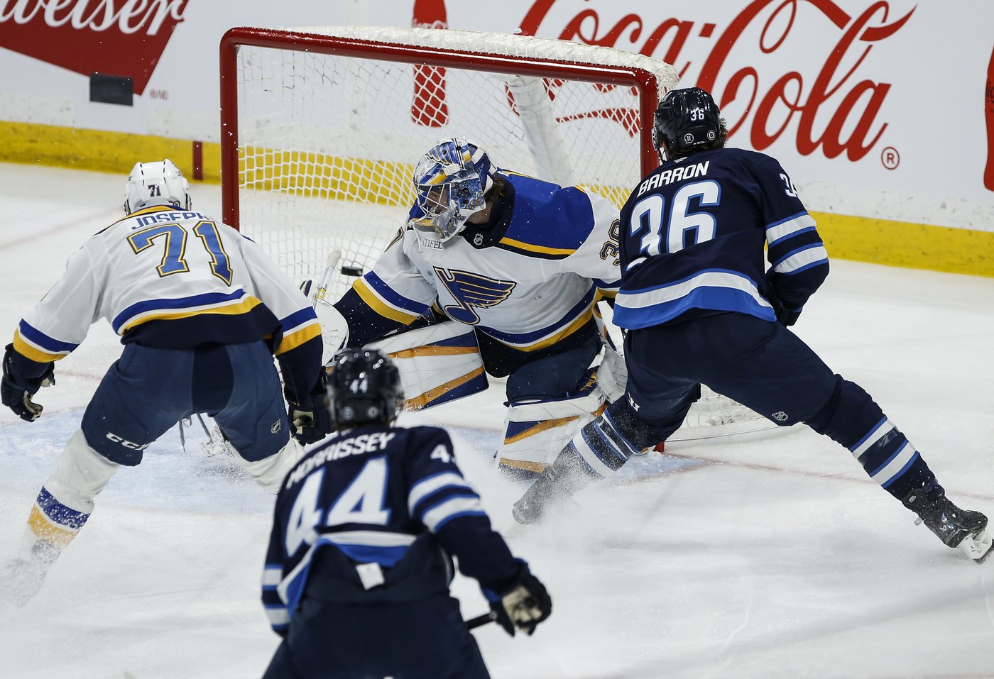 Jets top Blues 3-1 for franchise-record 53rd win of the season | iNFOnews.ca