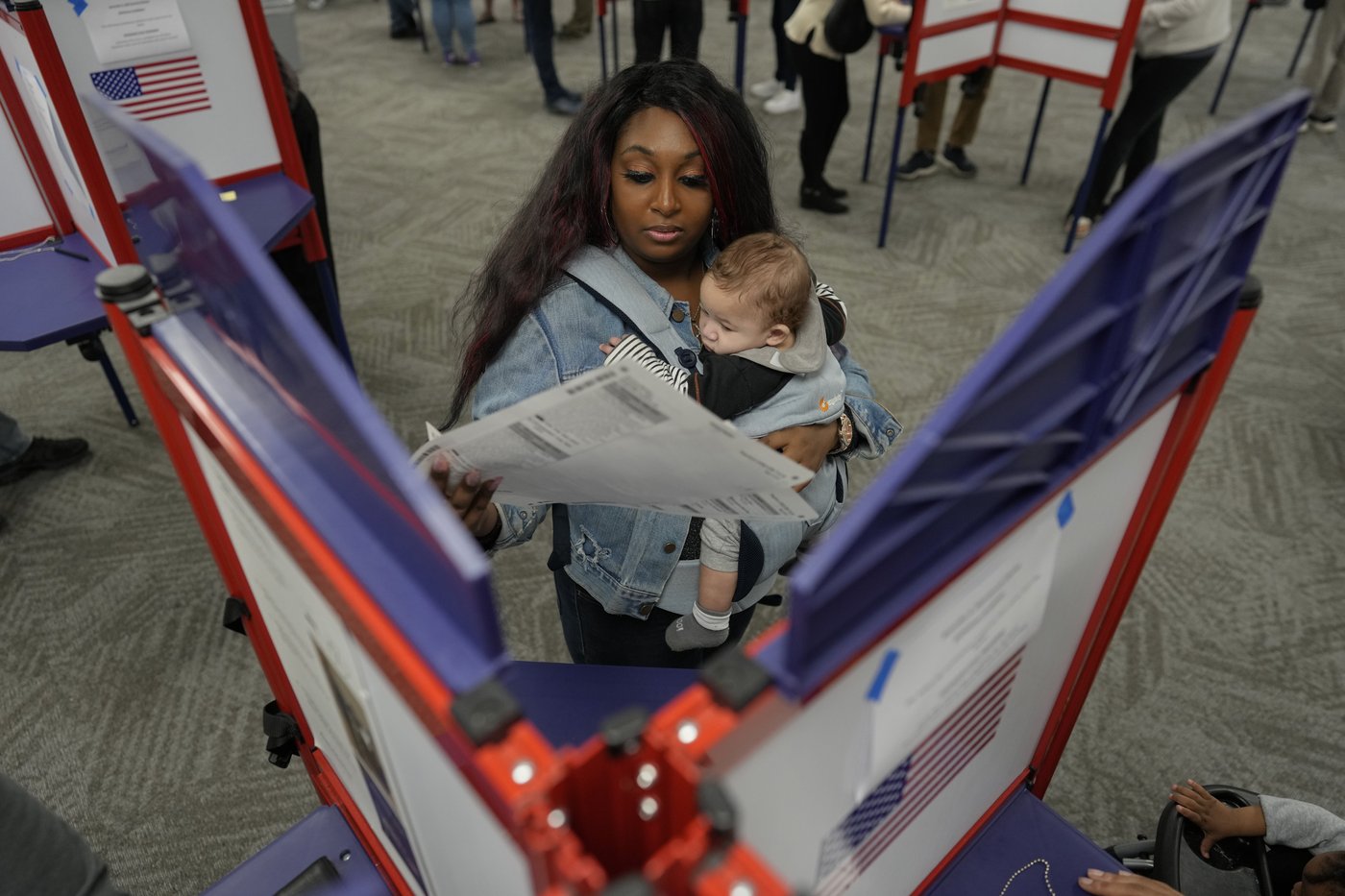 PHOTO COLLECTION: Election 2024 Early Voting | iNFOnews.ca PHOTO COLLECTION: Election 2024 Early Voting | iNFOnews.ca