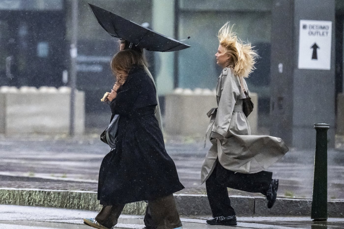 At least 1 person killed in Ireland as Storm Amy hits northern Europe with strong wind and rain | iNFOnews.ca At least 1 person killed in Ireland as Storm Amy hits northern Europe with strong wind and rain | iNFOnews.ca