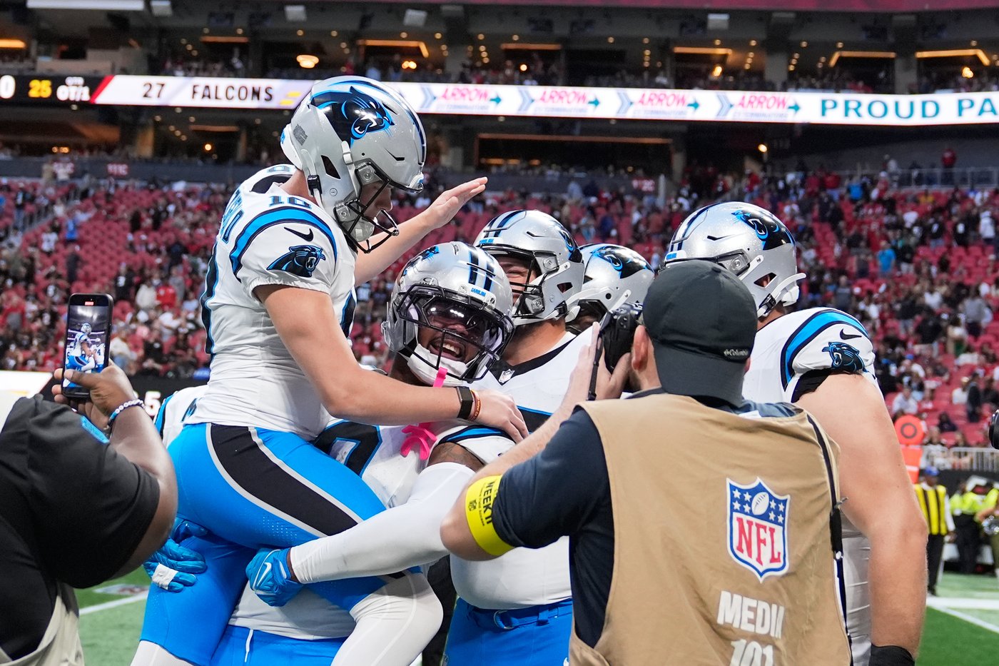 Bryce Young passes for franchise-record 448 yards to lift Panthers to 30-27 win over Falcons in OT | iNFOnews.ca