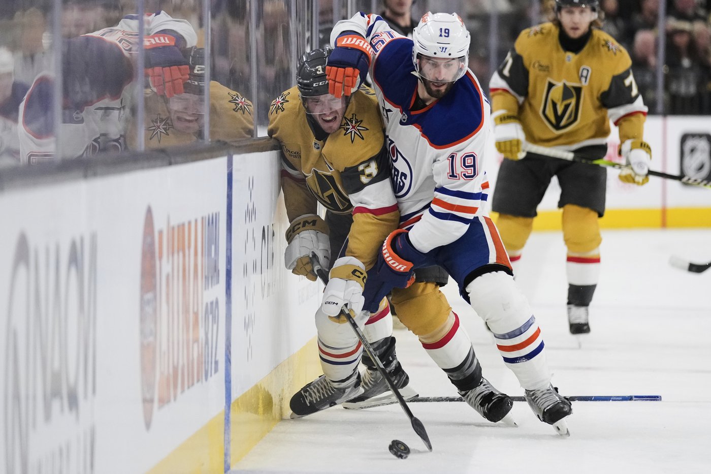 Oilers, Golden Knights open second-round NHL playoff series tonight | iNFOnews.ca