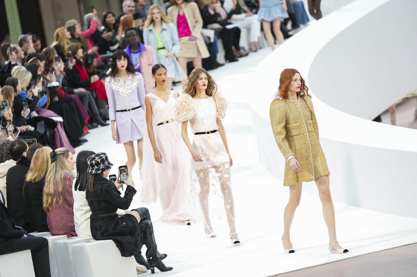 Chanel stuns with color, and Kylie Jenner, in Paris couture show | iNFOnews.ca