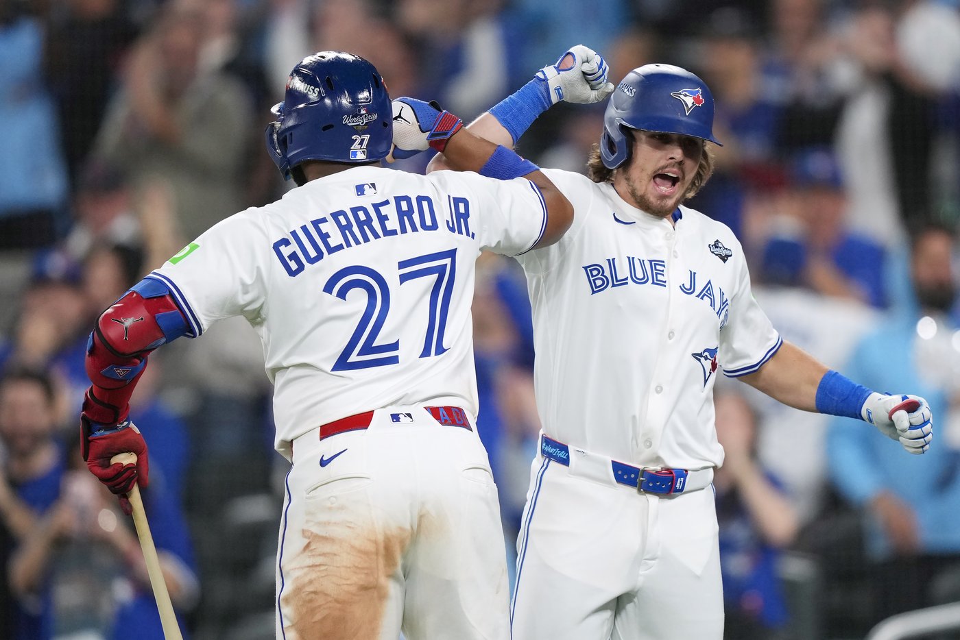Grand Opening: Barger hits grand slam as Jays beat Dodgers 11-4 in Game 1 | iNFOnews.ca