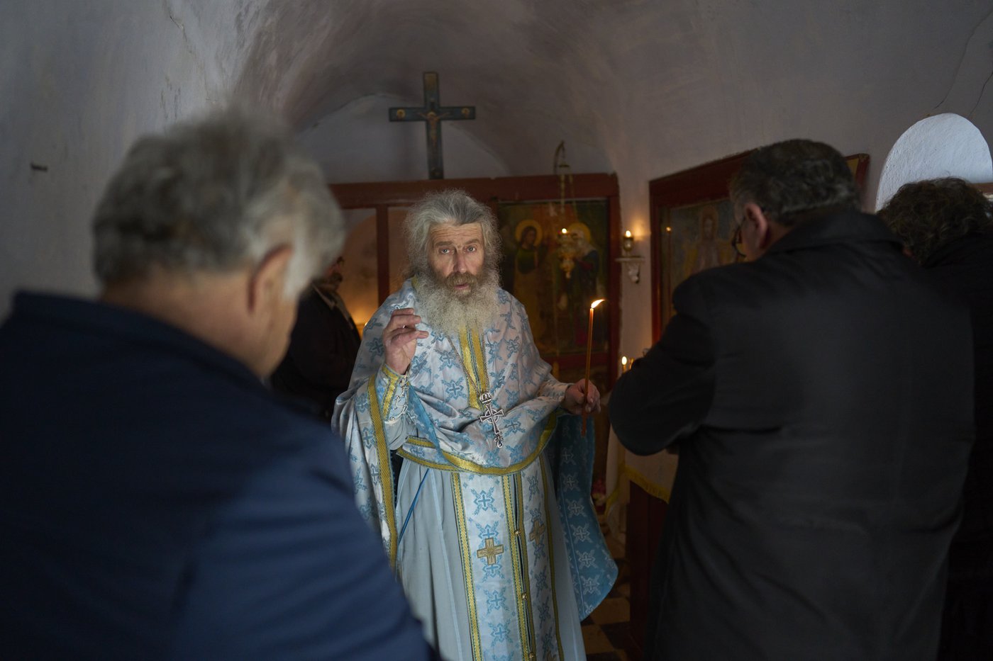 In 50-plus years at a cliffside Greek island monastery, one monk keeps faith and community together | iNFOnews.ca