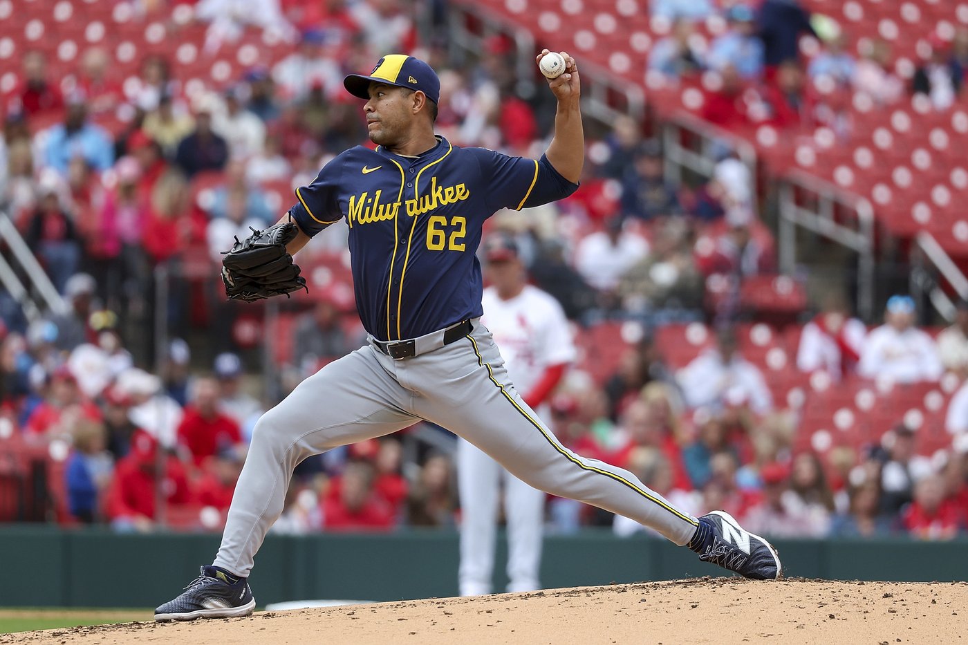 Quintana becomes first Brewers pitcher since Sabathia to win his first 4 starts | iNFOnews.ca