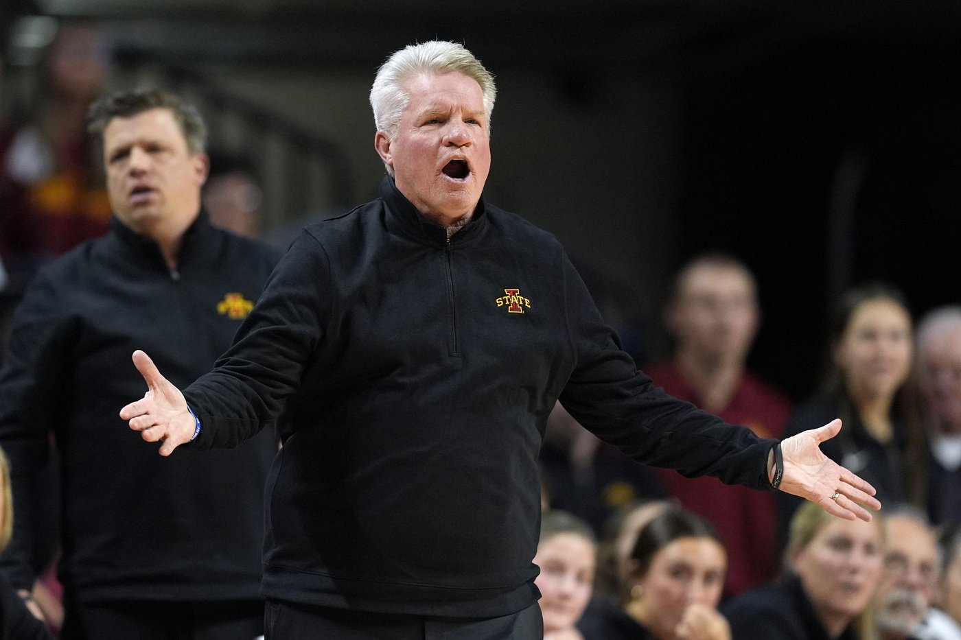 Crooks scores 26 points, Ryan records 13 assists in No. 8 Iowa State's 80-47 win over St. Thomas | iNFOnews.ca