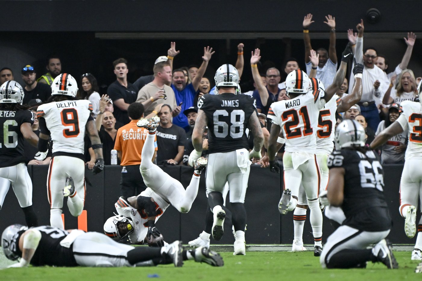 Deshaun Watson's Browns look to get on track against Jayden Daniels and the surging Commanders | iNFOnews.ca Deshaun Watson's Browns look to get on track against Jayden Daniels and the surging Commanders | iNFOnews.ca