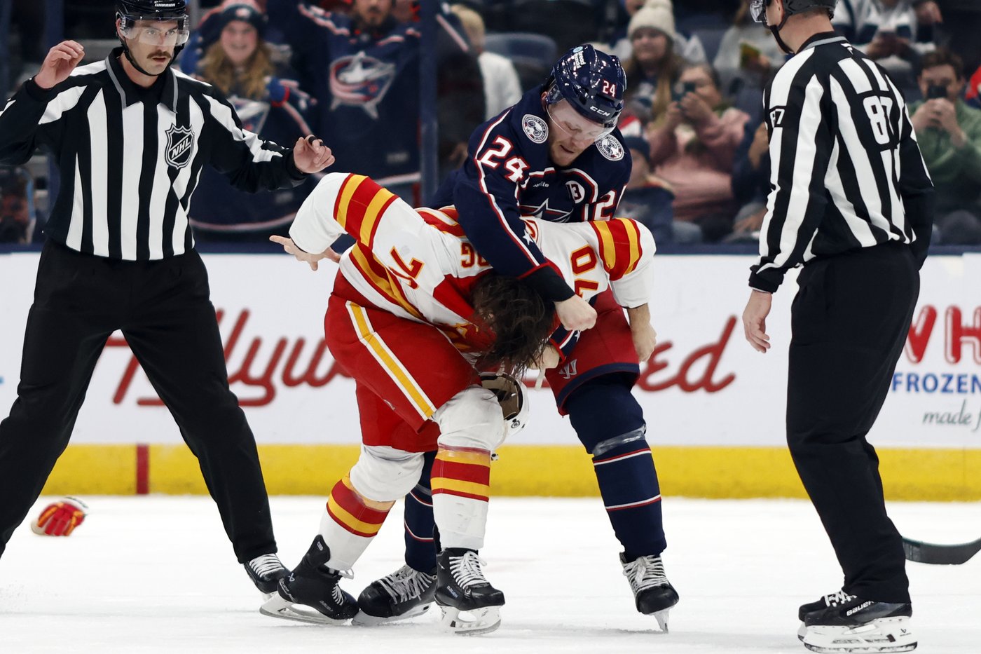 Blue Jackets extend points streak to 5 games with a chippy 5-2 win over the Flames | iNFOnews.ca Blue Jackets extend points streak to 5 games with a chippy 5-2 win over the Flames | iNFOnews.ca