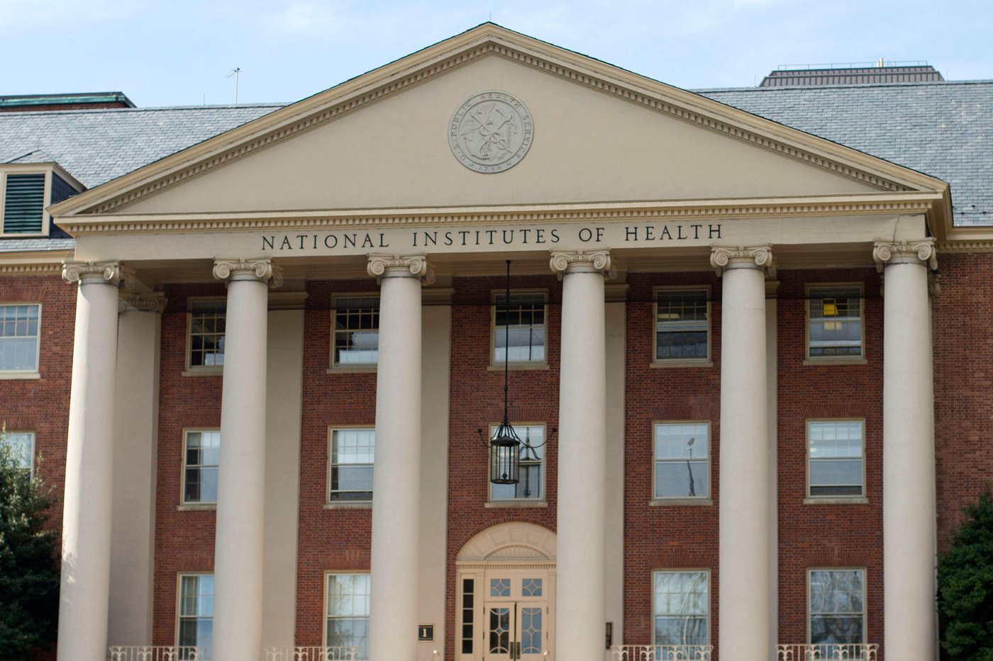 Health leaders launch new Latino-focused data hub to combat NIH budget cuts | iNFOnews.ca
