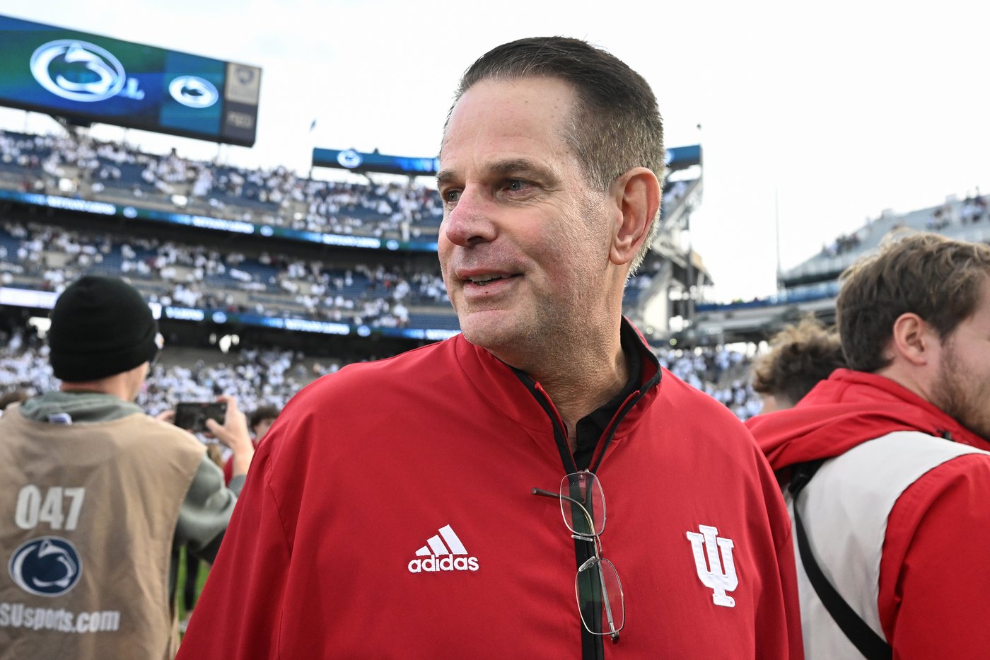 Omar Cooper Jr's toe-tap TD keeps No. 2 Indiana's undefeated season alive vs Penn State in 27-24 win | iNFOnews.ca