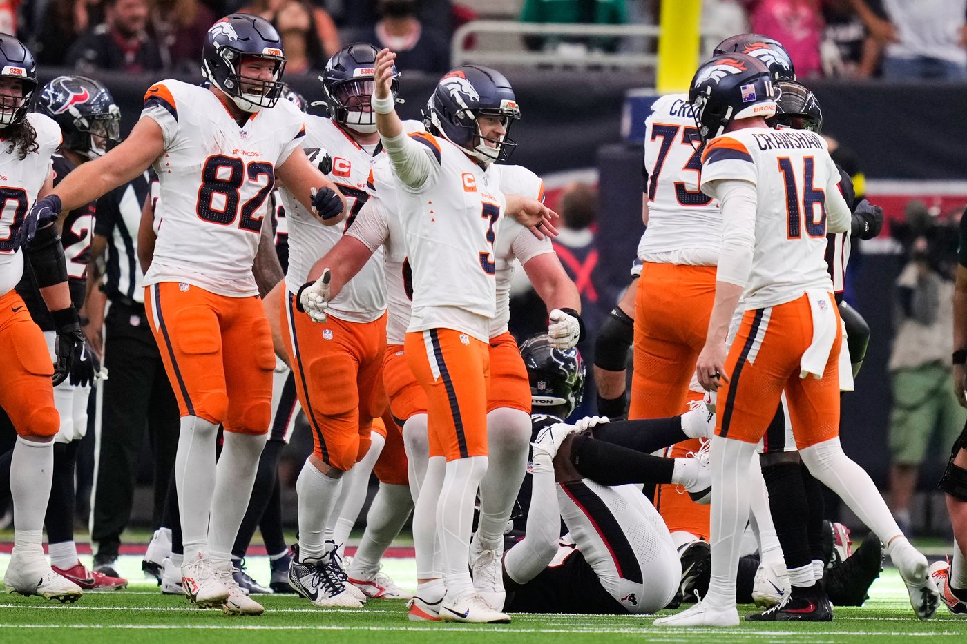 NFL midseason trends: Why scoring is up, offenses are bigger, and finishes are dramatic | iNFOnews.ca NFL midseason trends: Why scoring is up, offenses are bigger, and finishes are dramatic | iNFOnews.ca