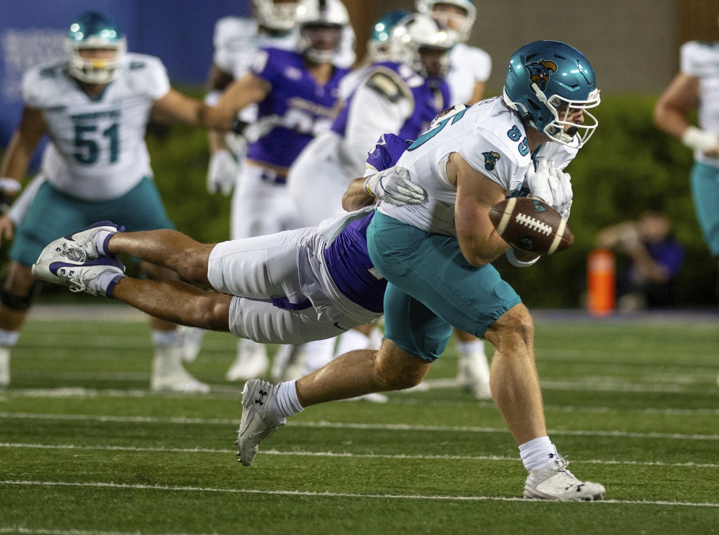 Alonza Barnett III, Lloyd Summerall III spark James Madison to 39-7 romp over Coastal Carolina | iNFOnews.ca