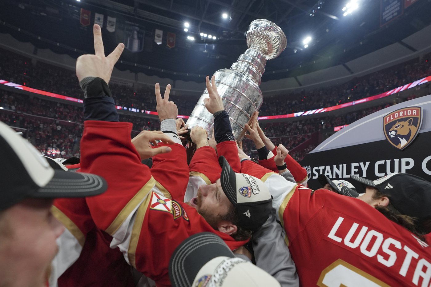 Tkachuk, Barkov and Reinhart play through significant injuries to help Panthers win Stanley Cup | iNFOnews.ca Tkachuk, Barkov and Reinhart play through significant injuries to help Panthers win Stanley Cup | iNFOnews.ca